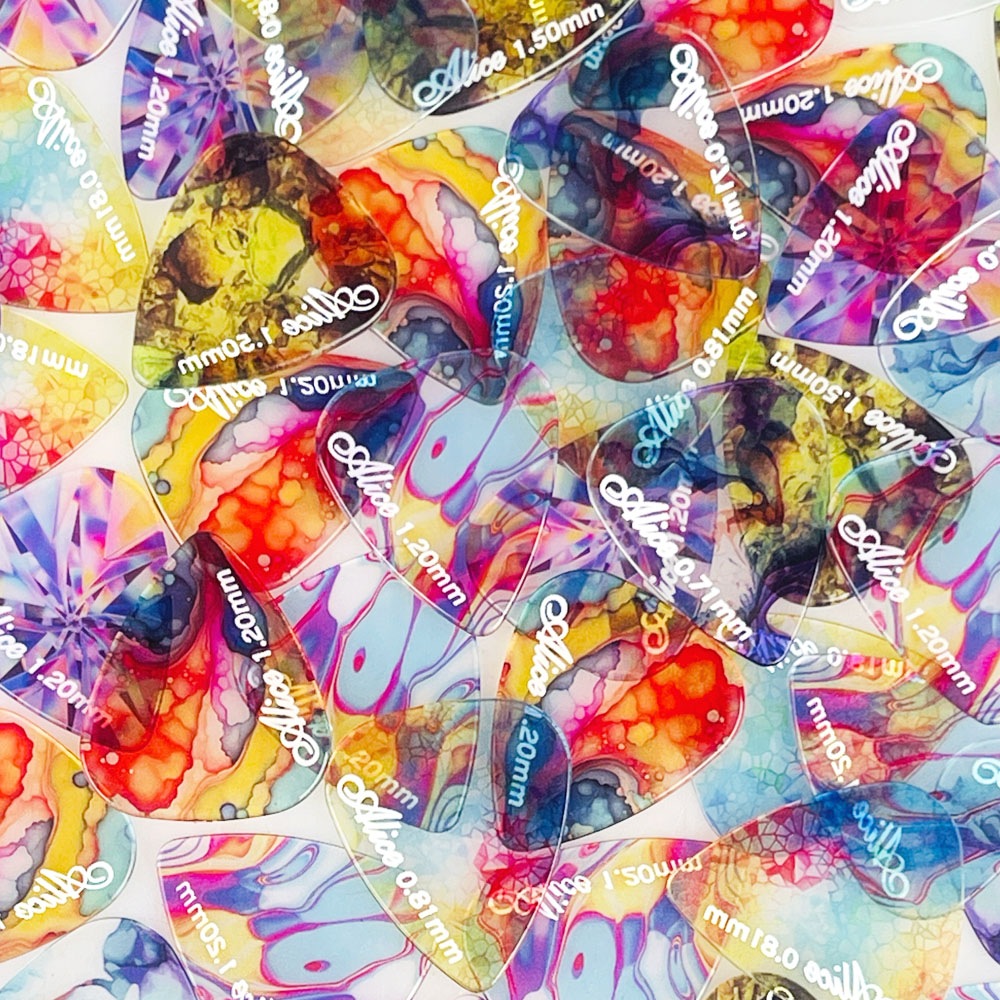 エレキギター アコースティックギター用ピック 幻夢シリーズ AWR-100HR FAN3 組み合わせ 100枚 鉄製ケース入り