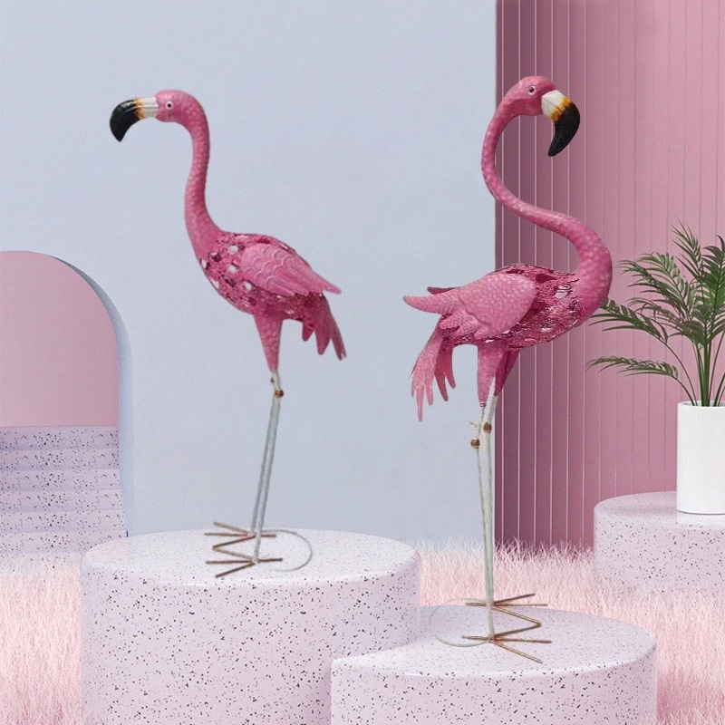フラミンゴのクリエイティブな置物 アウトドア用芝生の景観庭園公園の装飾 9,025円