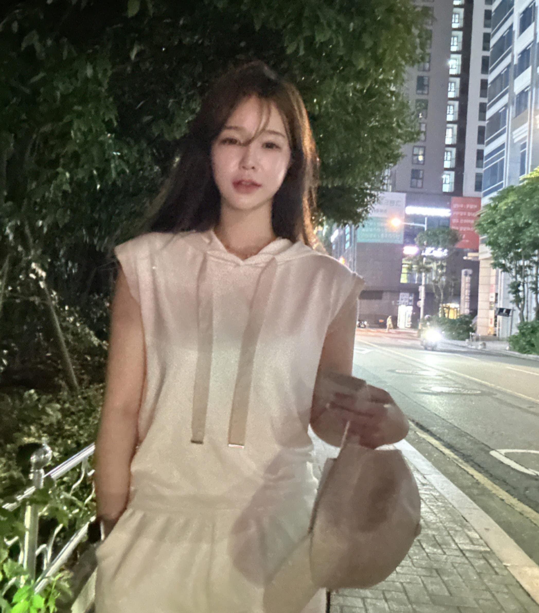 セット価格) ベベ 配色 パーカー ベスト 半袖 ショートパンツ ナチュラル トレーニングセット