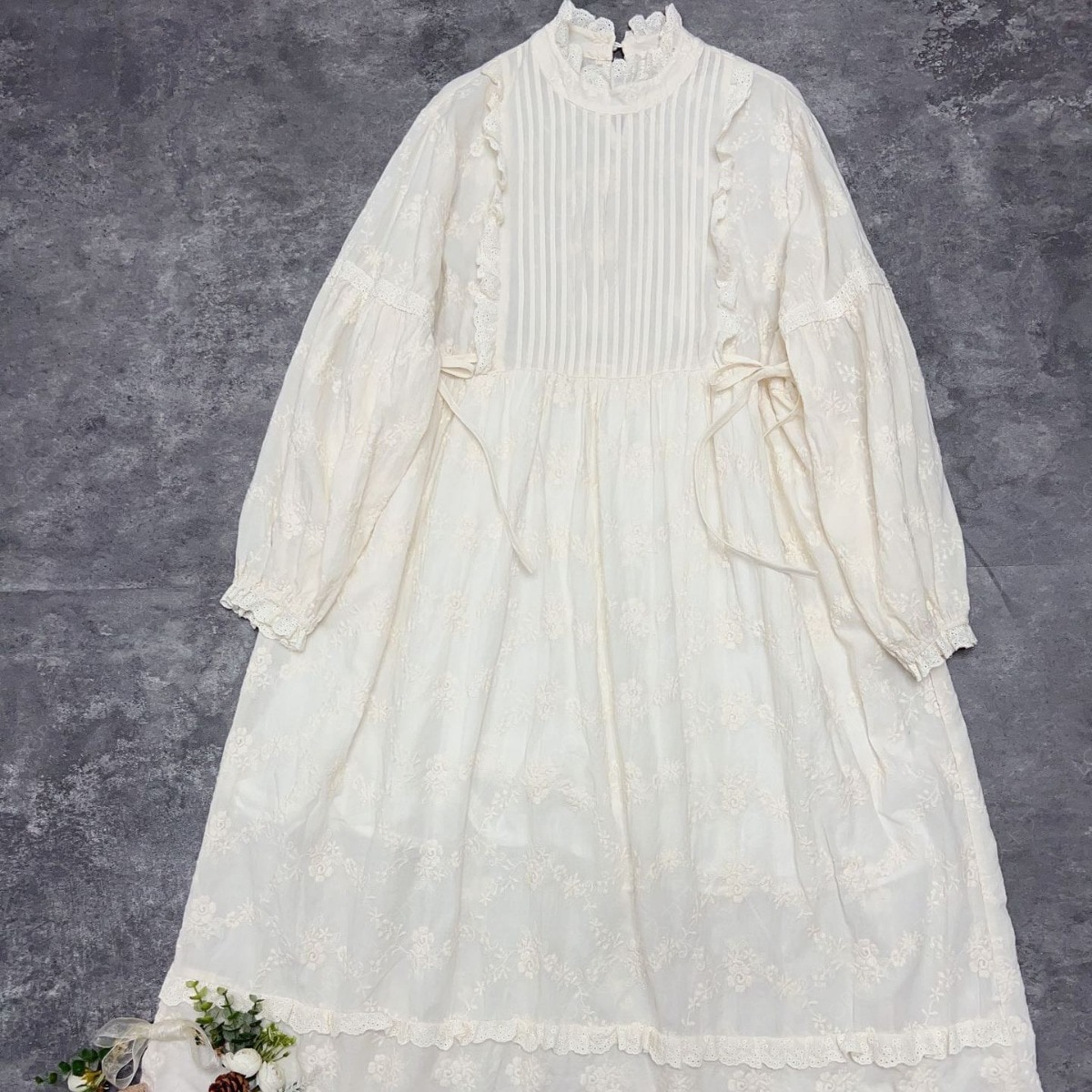 日系森林系長袖ワンピース洋風レース裾フレアネックボトムロングスカート二重刺繍ロングスカート-99
