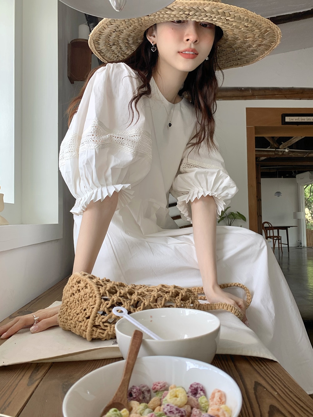 パフスリーブ ワンピース フェミニン シンプル 無地 春夏 ストリート 無地 ロング 半袖 パーティースタイル ホームパーティーアイテム ミモレ丈 レース オフィススタイル シャツワンピース