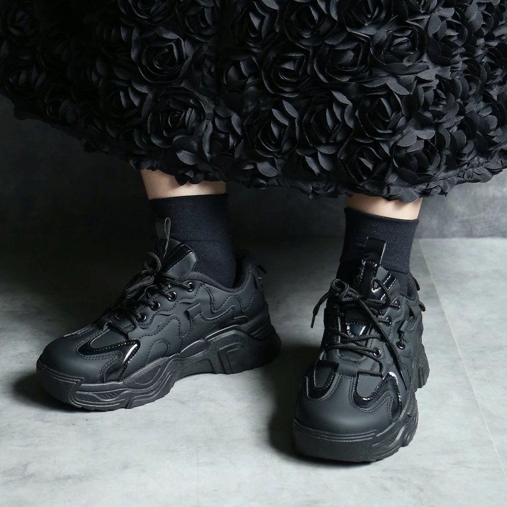 スニーカー 厚底 レディース ダッドスニーカー 厚底ソール 厚底靴 厚底シューズ ボリュームスニーカー ボーイッシュ メンズライク フラット 靴ひも 疲れない 軽量 カジュアル 通勤 通学 アウトドア