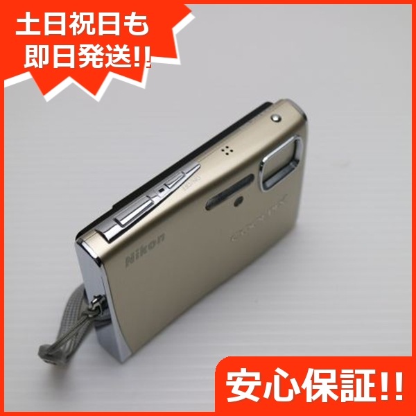 超美品 COOLPIX S52 ベージュゴールド Nikon デジカメ 155