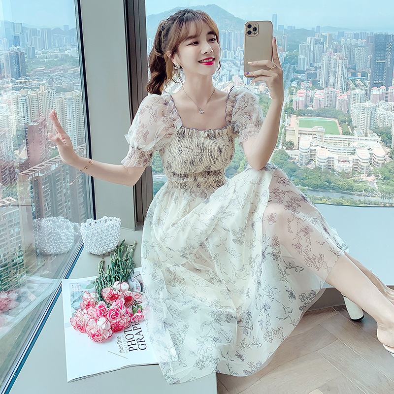 レディース スクエアネック半袖 パフスリーブ フラワー ワンピース シャーリング