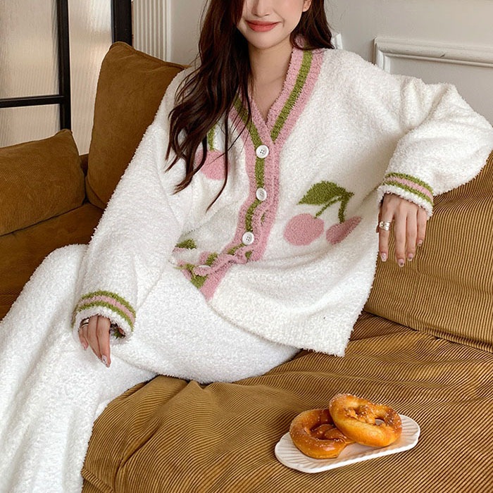パジャマ レディース 冬 ルームウェア 長袖 暖かい 前開き 裏起毛 上下セット セットアップ 大きいサイズ 厚手 保暖 防寒 可愛い おしゃれ 部屋着 寝間着 寝巻き 婦人 女性用 彼女 妻 旅行