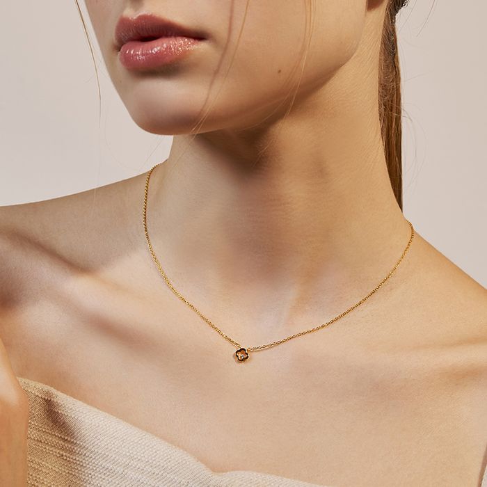 clover pendant necklace 2色 おしゃれ 韓国芸能人着用 韓国ファッション