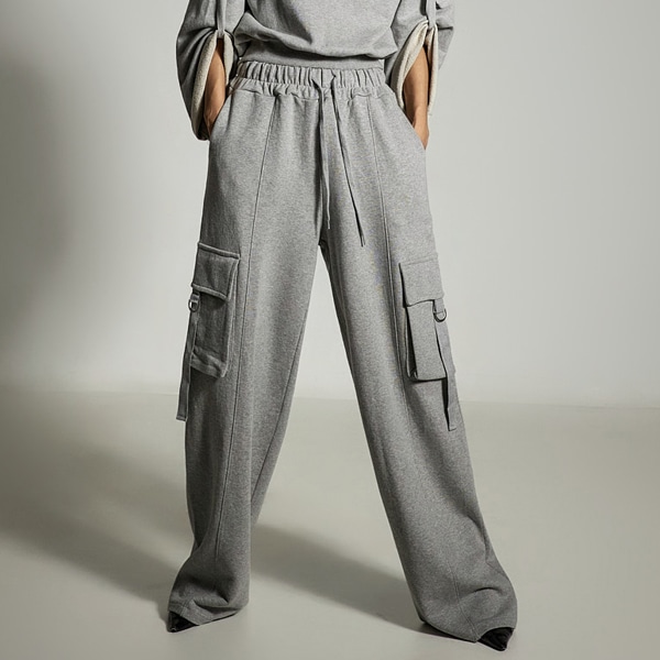 P3634 カーゴ トレーニング パンツ