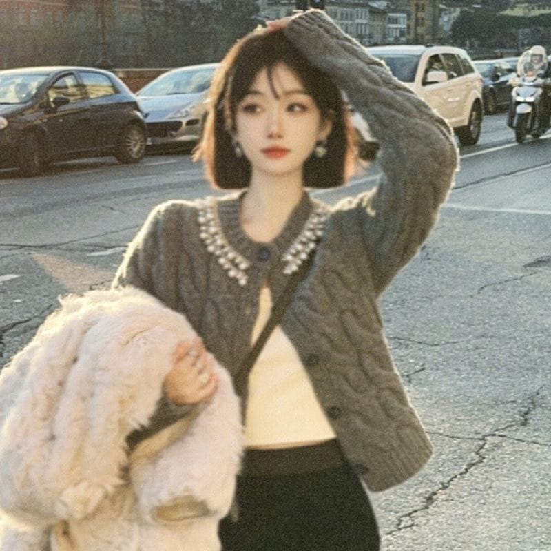 可愛いボタンニットセーター 可愛いウールカーディガン