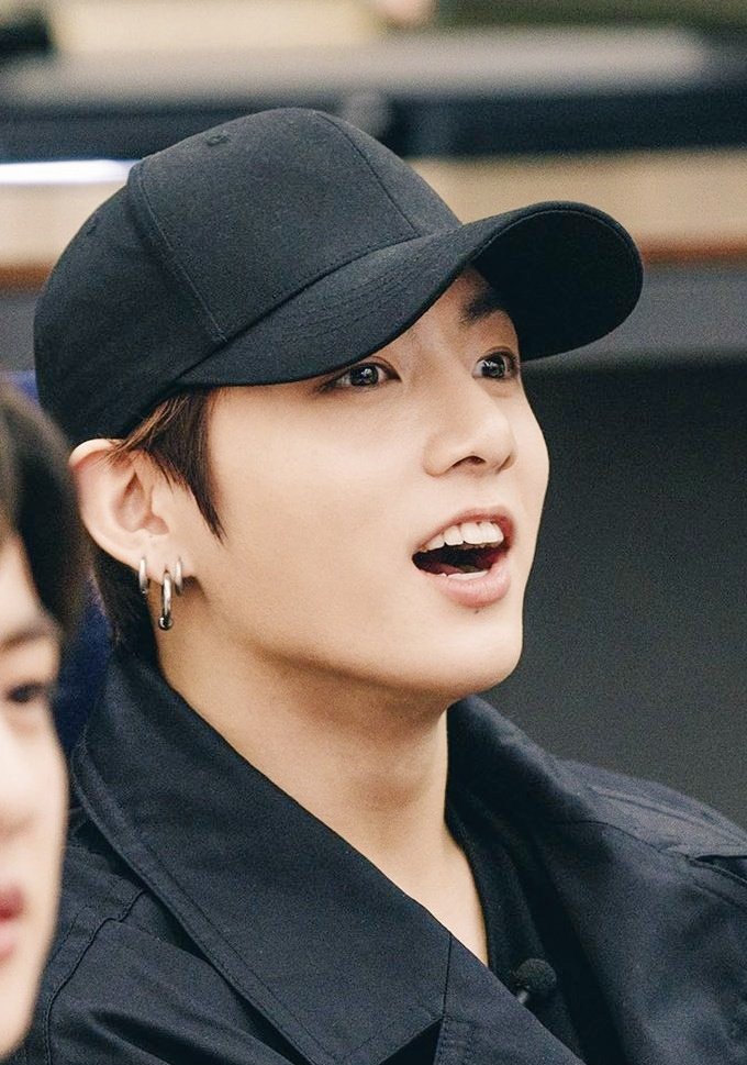 BTS ジョングク 着用   原宿 CAP キャップ BTS グク着用 CALVIN KLEIN TOKYO 原宿 CAP キャップ - メルカリ
