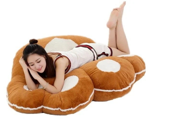 【急速出荷!】熊手クッション　クマテぬいぐるみ130×1センチ ファスナー付き　洗濯可能福袋