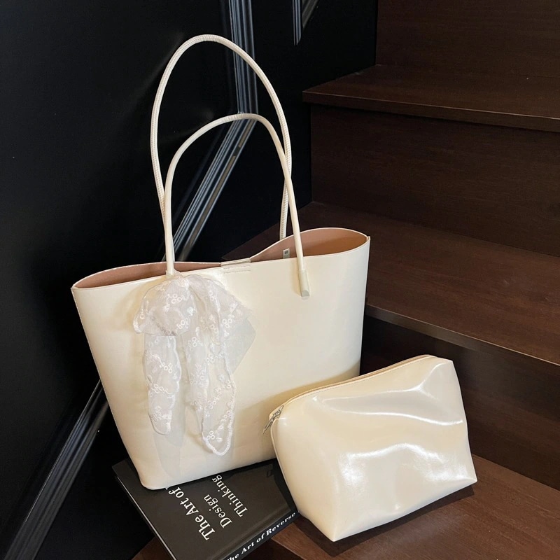 おしゃれトートバッグ ショルダーバッグ 学生大容量トートバッグ女性新春脇の下ショルダーバッグ通勤サブマザーバッグ