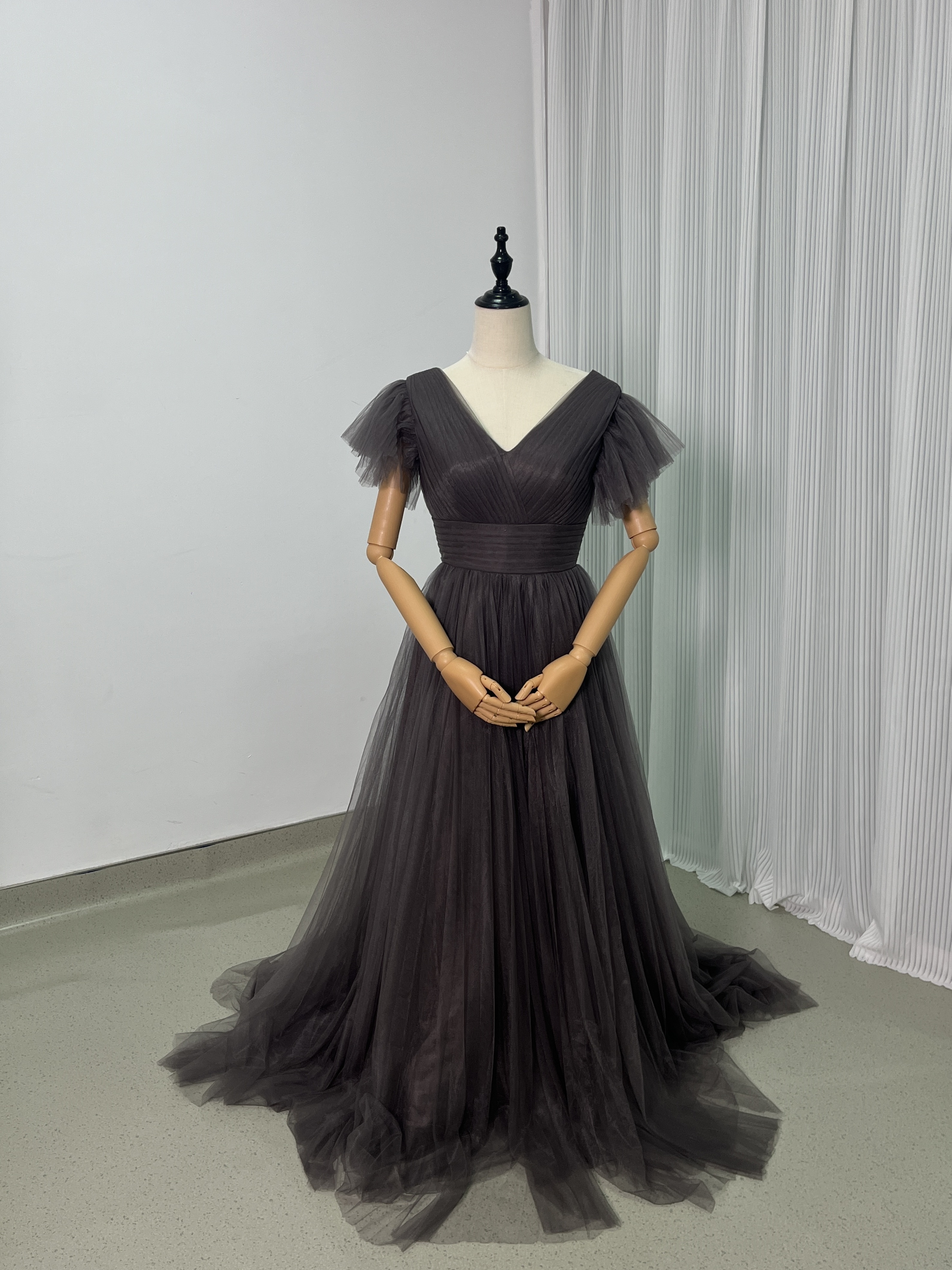 パーティードレス ダークグレー Vネック ふわふわ袖 ファスナー エレガント 2次会/合コン/デート