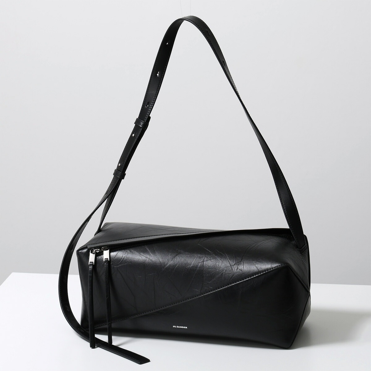 JIL SANDER ジルサンダー バッグ VERTIGO CROSSBODY MD J08WG0053 P5635 メンズ レザー クロスボディ ミディアム ロゴ 鞄 001/BLACK J08WG
