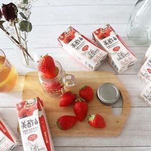 ストレート美酢(ミチョ) 美酢いちご&ジャスミン200ml ...のサムネイル