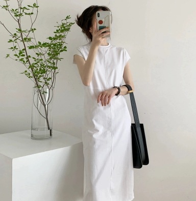 ワンピース モノトーンコーデ タイトワンピース 膝下 ミモレ丈 ノースリーブ 半袖 Uネック 襟なし スリム タイト 細身 ストレート スマート 切り替えデザイン 透け感 伸縮性 薄手 かわいい