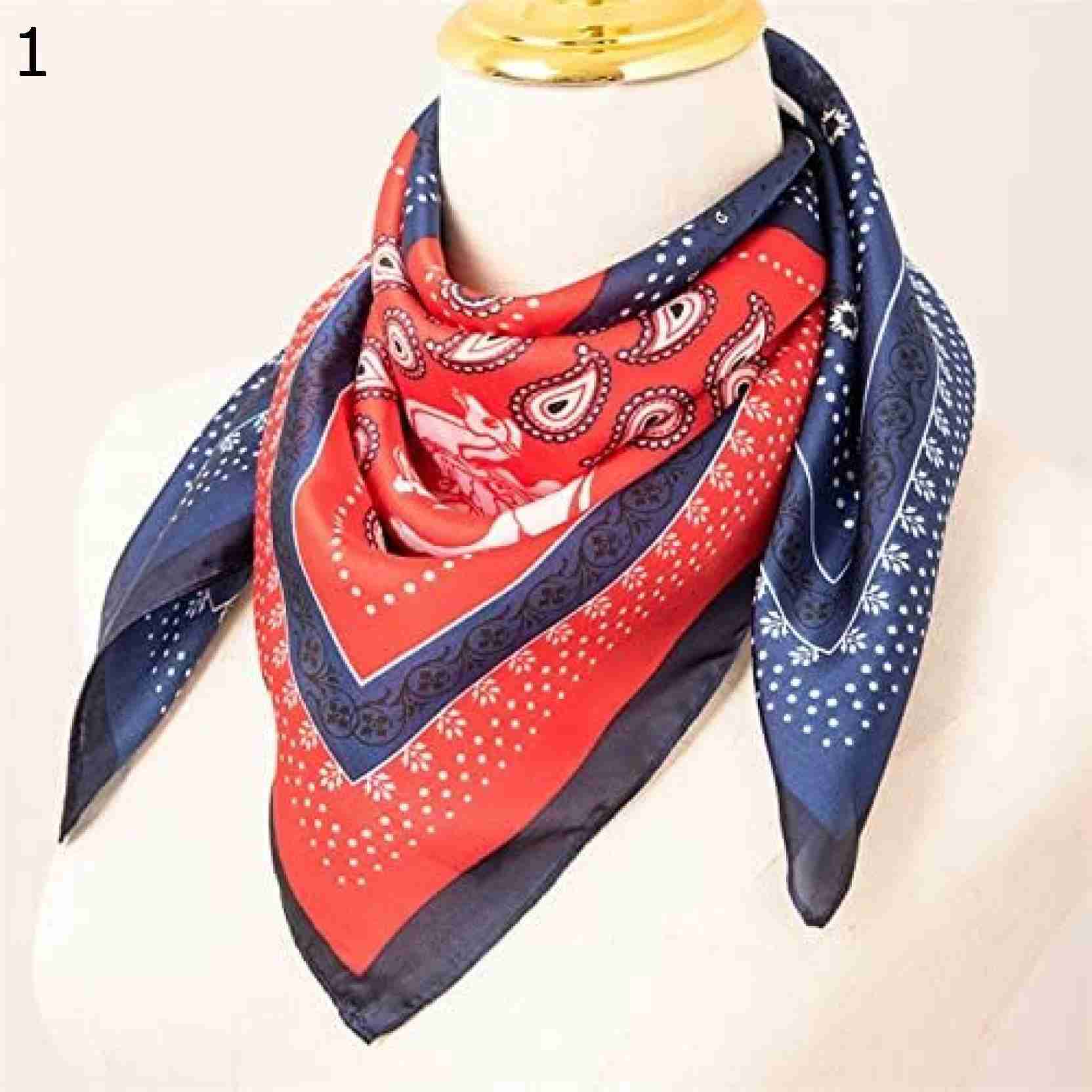 【20%OFFクーポン～】女性のスカーフ70cmの夏のシミュレートされたプリントスカーフ甘い小さな正方形のスカーフDIYの生産 スカーフ (Color : Blue Size : 70x70CM)