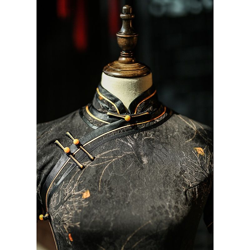 黒花柄女性チャイナドレス夏2025改良版レトロ気質老若上海