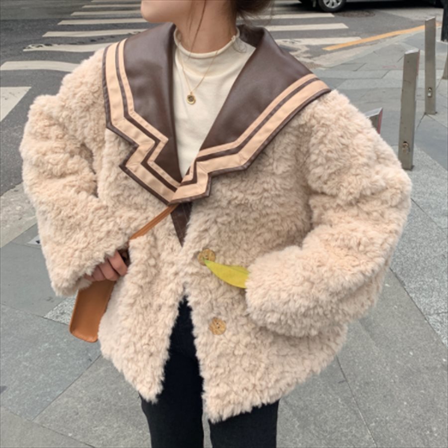 日本限定 ファージャケット こなれ感 大人可愛い フェミニン系 バイカラー ふわふわもこもこ ファー・毛皮アウター 種類:ブラウン