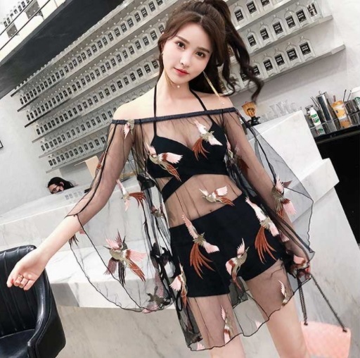 水着 ビキニ 紐ビキニ セクシービキニ セパレート 紐 クロスバンド レース 刺繍 透け感 シースルー 胸元 谷間 谷間魅せ 盛れる 3点セット かわいい 大人可愛い きれいめ セクシー シンプル カ