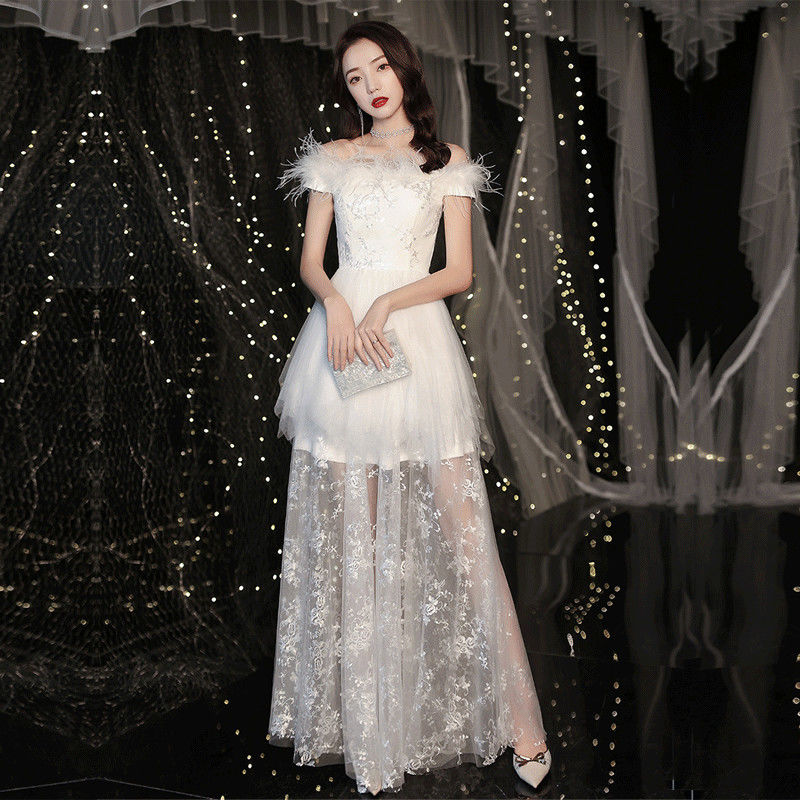 白いドレス女性 2025 宴会気質ブワンショルダーフィーリング妖精