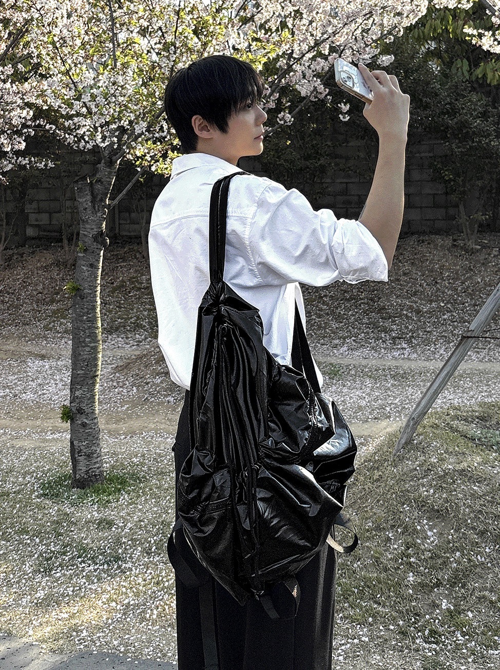 [COSYHARU公式]Hotono Glossy Backpack