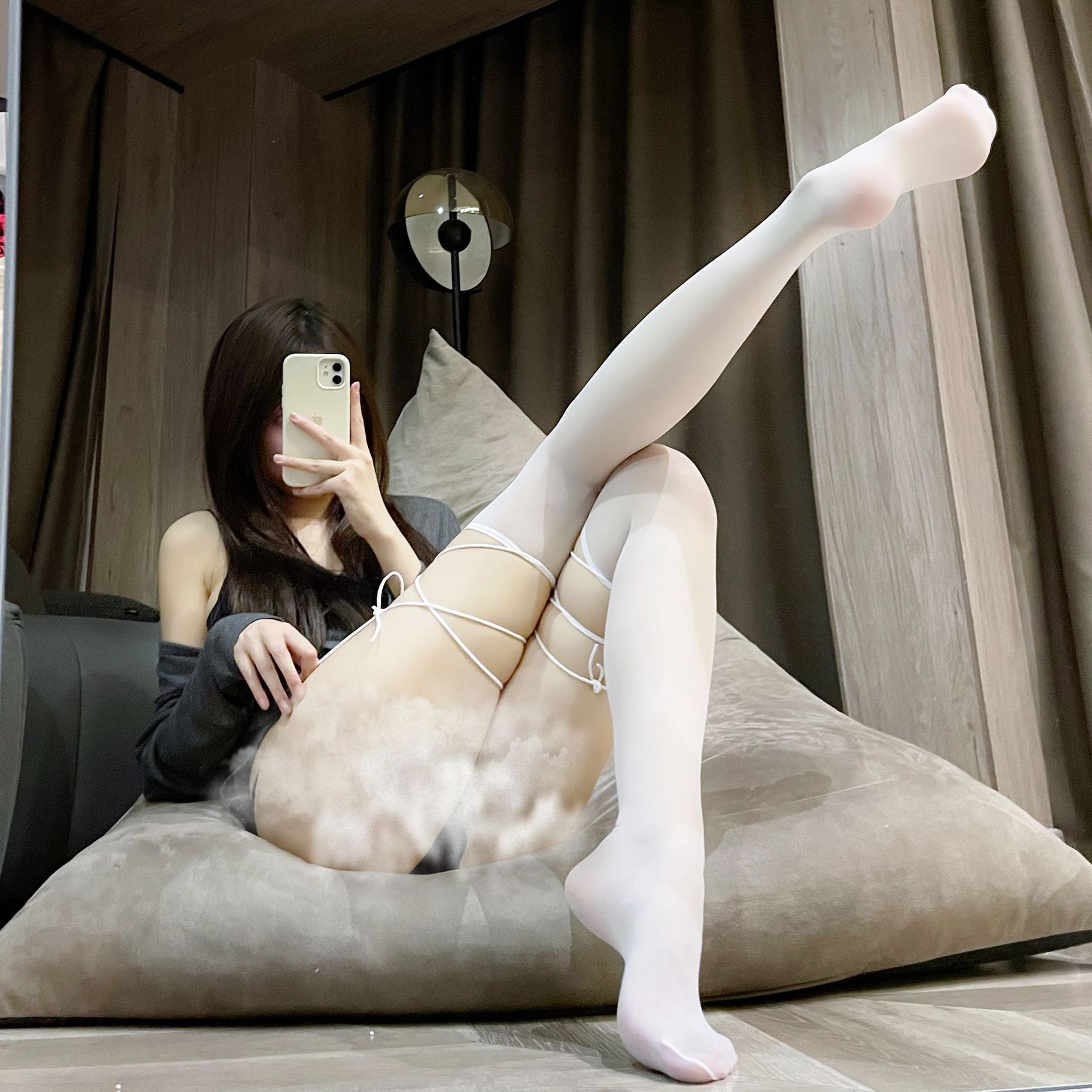 【1つ買うと10つ無料】セクシーな下着の純粋なレースとストラップストッキングセクシーな黒いシルクシンjkオーバーニーストッキングベースソックス