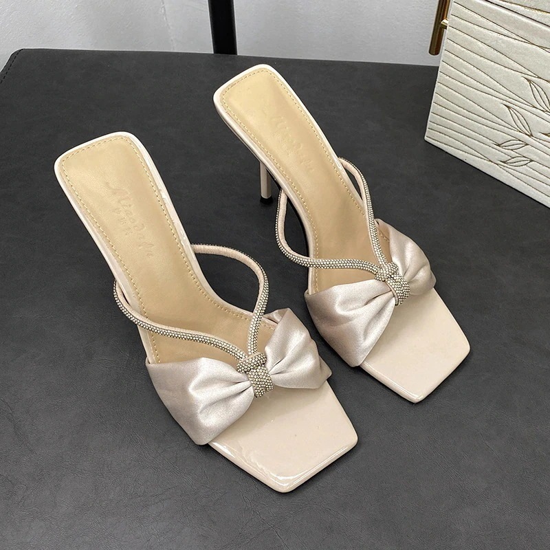 【小到货】25ばくはつ金ウォータドリルサンダル本気質セレブ風細いかかとハイヒールに衣をつける