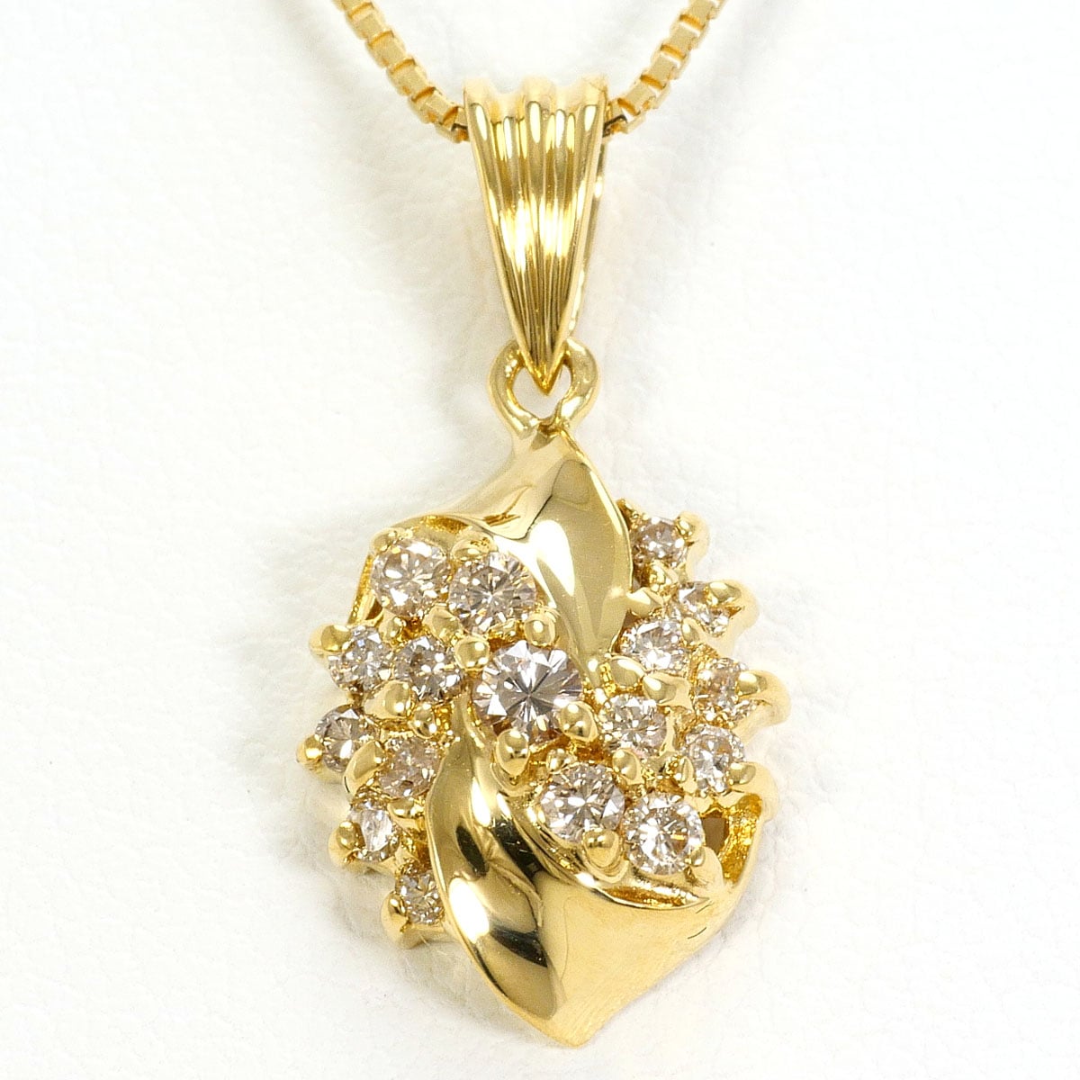 K18 18金 YG イエローゴールド ネックレス ダイヤモンド 0.27ct カード鑑別書 総重量約3.2g 約40cm 中古