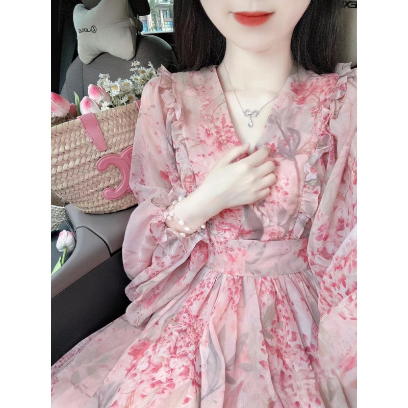フレンチVネックピンク花ランタンスリーブドレス女性 夏シニア感覚Aラインロングドレス薄気質チュールスカートサブ