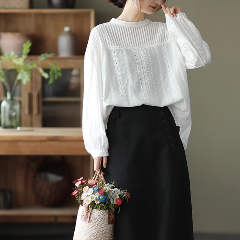 レディース トップス シャツ ブラウス レースシャツ 長袖 フェミニン レース 透け感 ボタン 薄手 かわいい 大人可愛い きれいめ シンプル カジュアル 上品 おしゃれ レトロ こなれ感 ラフ 5,442円