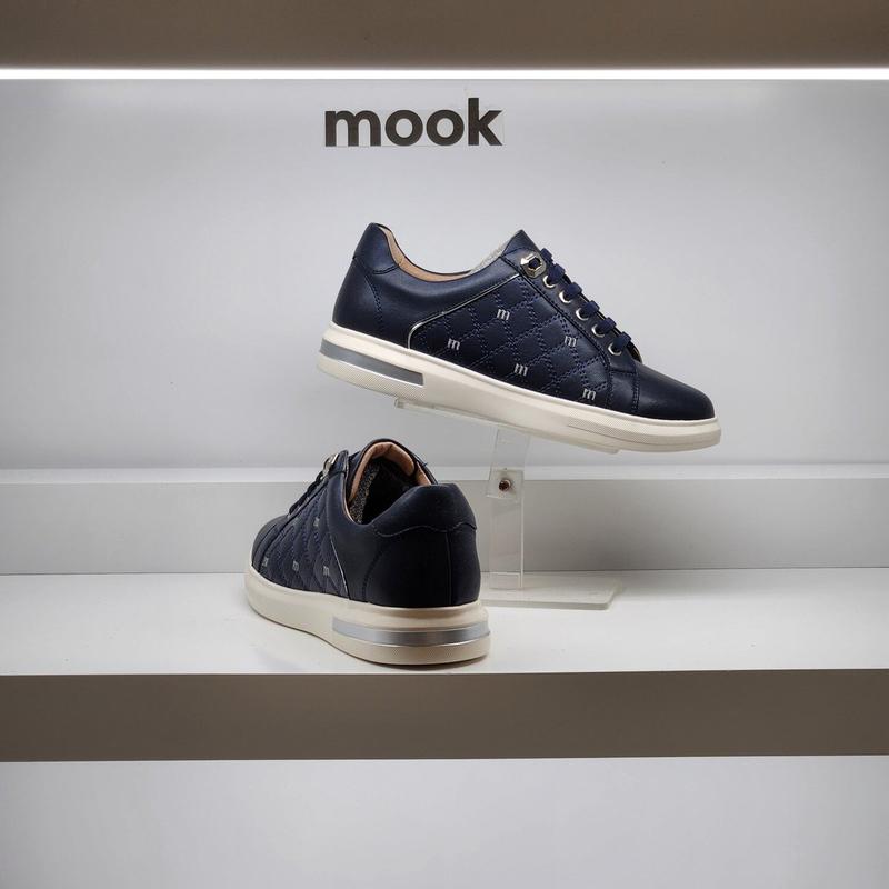 女性ロゴ刺繍スニーカー 422305 AB HPID2SD