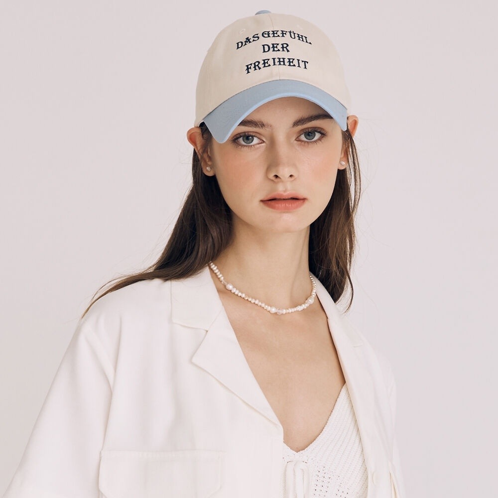 Freiheit ツートンカラーボールキャップ (スカイブルー) 7,605円