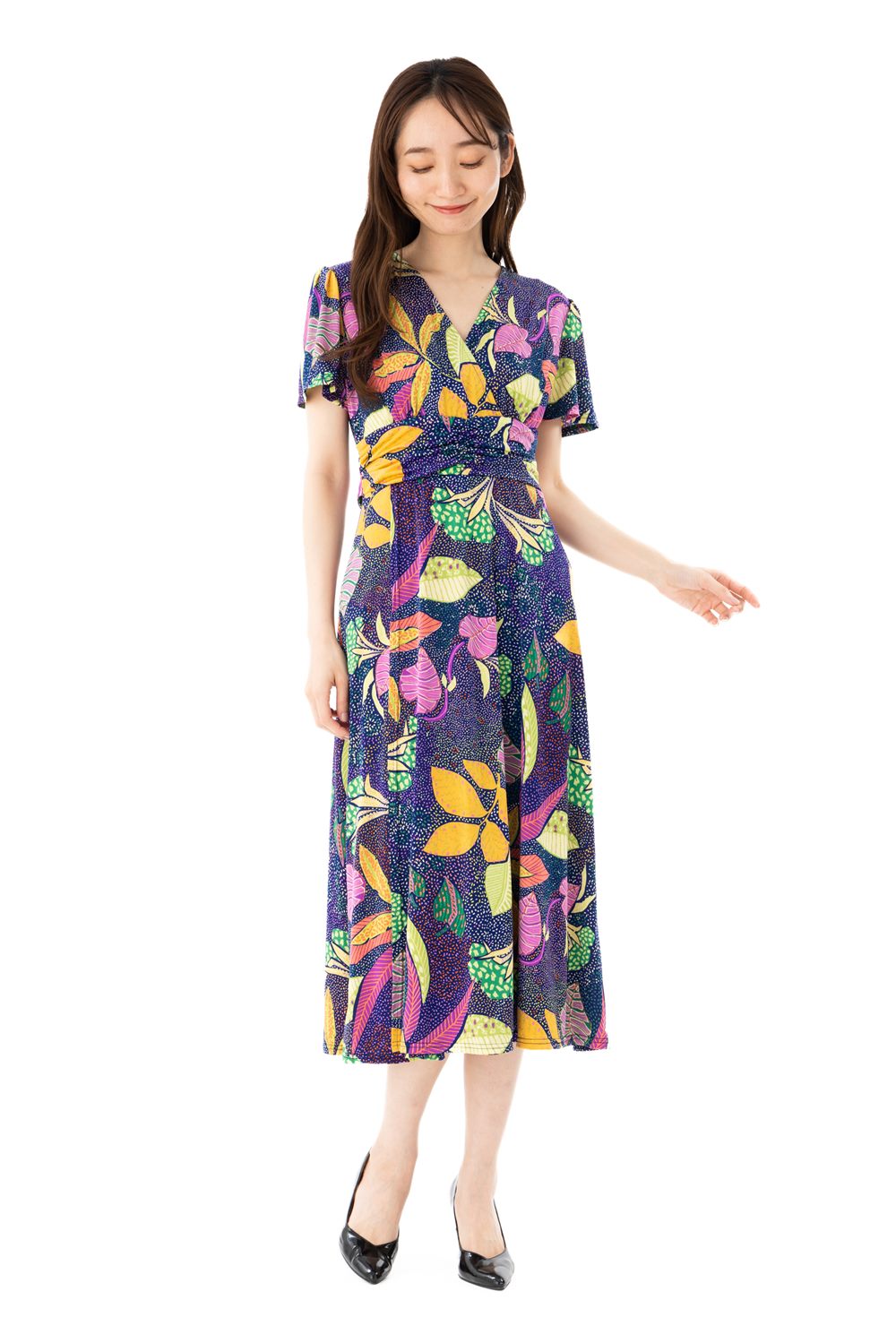 「フィフィーユ ワンピース」 FIFILLES T1 T2 T3サイズ 半袖 ミモレ丈 ｖネック リーフ柄 ジャージー素材 レディース 大人 きれいめワンピース フランス製 ブルー 17,600円