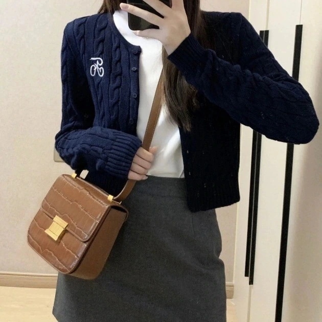 韓国 ファション 春秋 上下セット おしゃれ ショート丈セーターカーディガンスカート 二点セット セットアップ