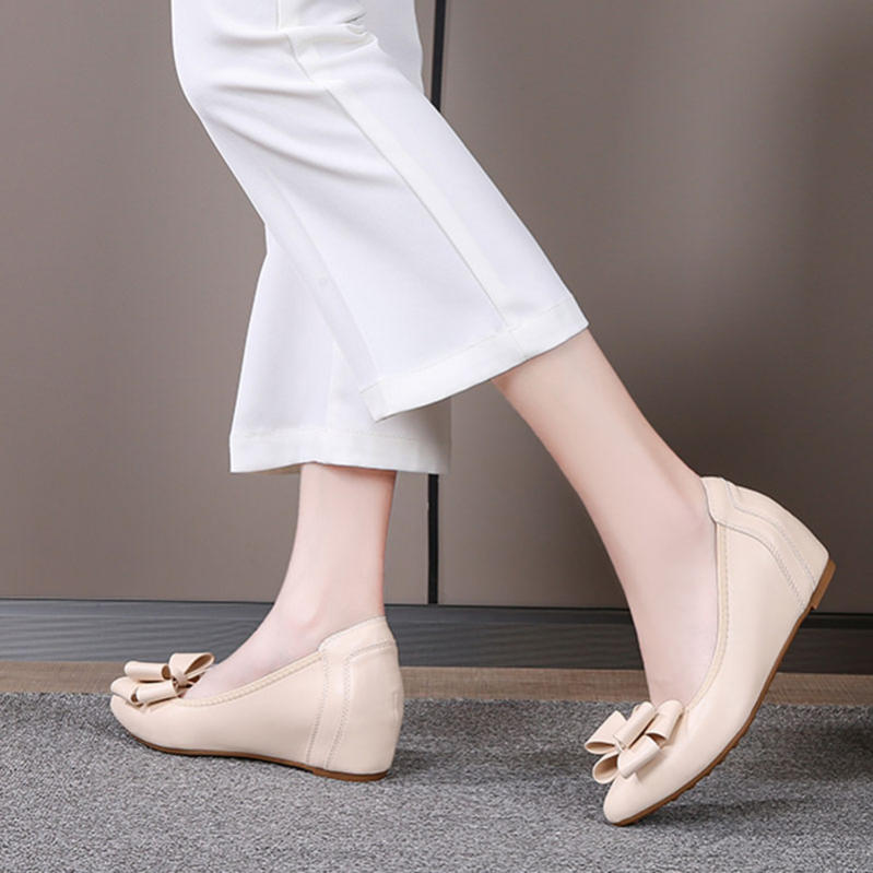 1000円OFFクーポン インヒール パンプス ウェッジ ラウンドトゥ ホワイト ナースシューズ 通勤 立ち仕事 オフィス ぺたんこ ベルト バレエシューズ 可愛い パンプス コンフォート スリッポン 11,701円