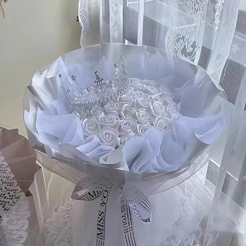 卒業シーズン贈り物 【急速出荷】プリザーブドフラワーのバラの花束模擬ソープフラワー彼女や親友への誕生日プレゼント香りのよい小さなバラの花束2つの方がお得です