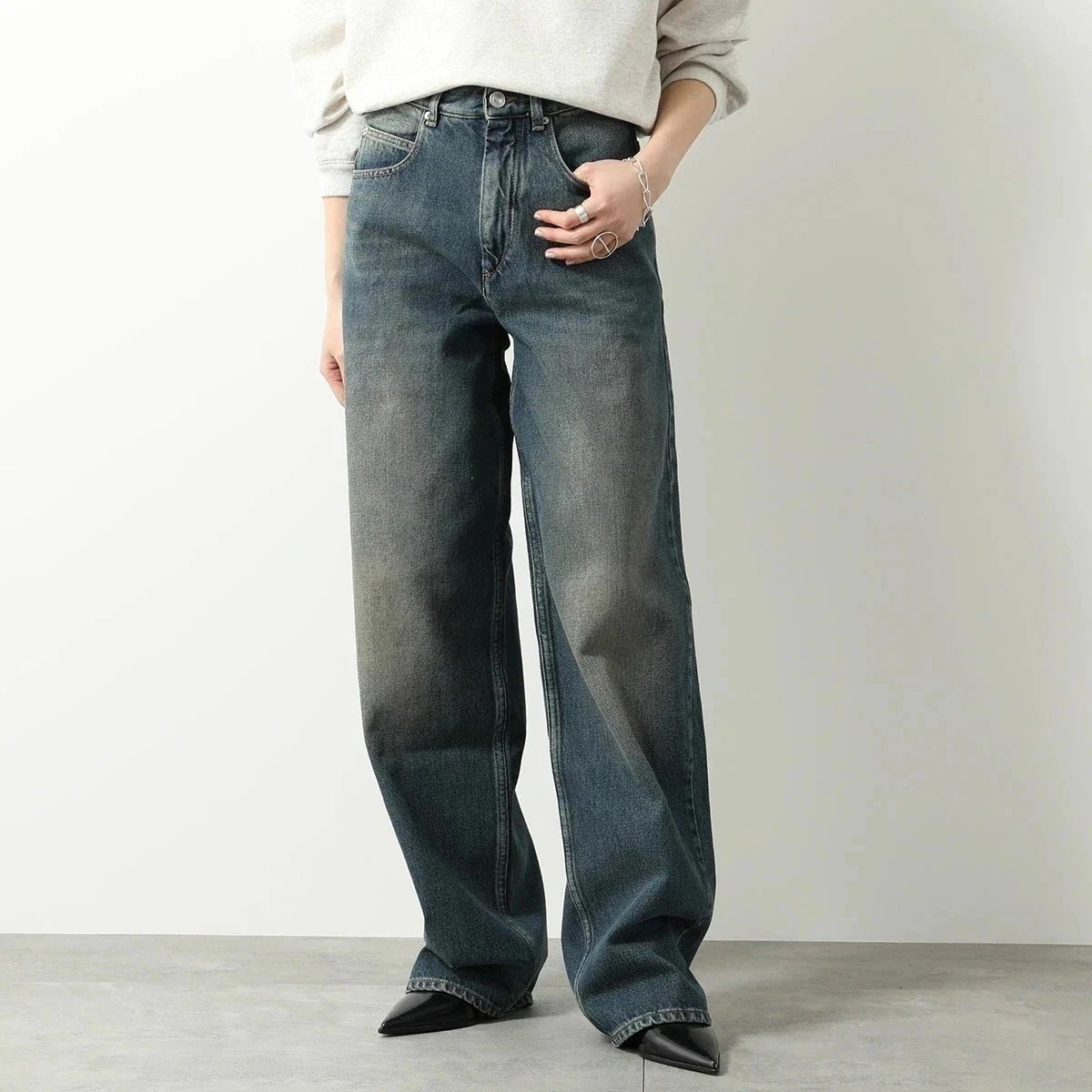 ISABEL MARANT デニムパンツ グレー 2305225F0015 Isabel Marant（デニム/ジーンズ ・ グレー/灰色系）のフリマ