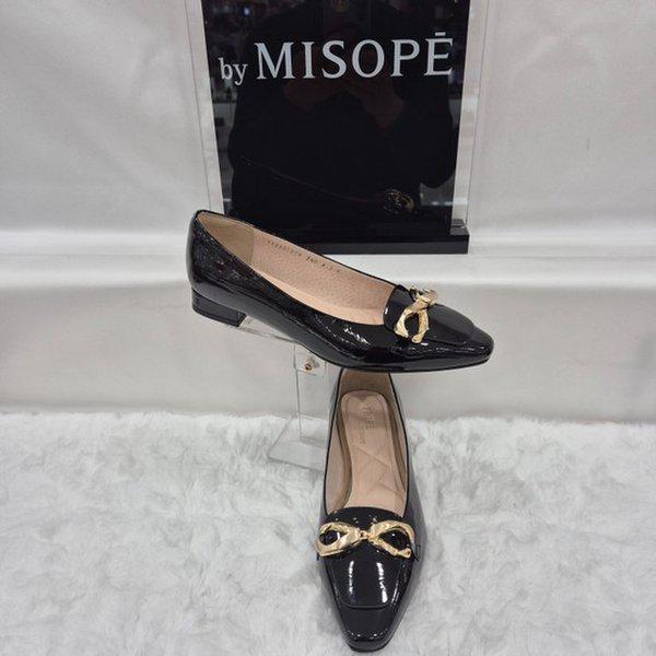 By 女性ロゴ装飾パンプス 112HT435SI006 BLACK 2 JJ