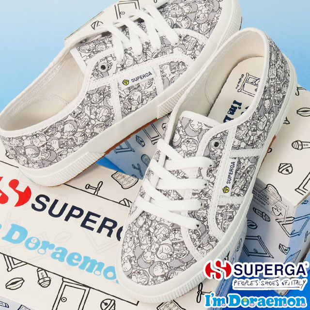 スペルガ SUPERGA レディース スニーカー I’m Doraemon 2750 ドラえもん オーバーラッピング プリント コラボモデル カジュアルシューズ S4138FW ホワイト-グレー 白