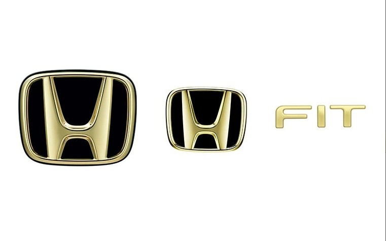ホンダ ゴールドエンブレム e:HEV CROSSTAR/CROSSTAR用 08F20-TZA-000B