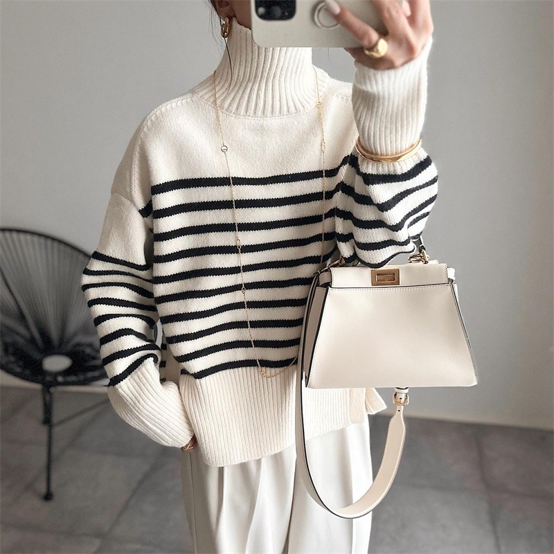 【2024新品】 人気集中アイテム超目玉気質アップボーダーハイネックセーター