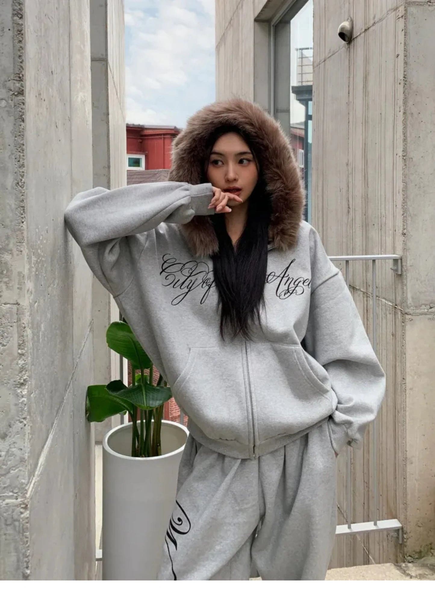 【急速出荷!】2025春夏トップス 裹起毛パーカー フード付きチャック 長袖 ストライプ ゆったり 細見え 白 黒 おしゃれ かわいい ガーリー フル甘め 韓国ファッション系 レディース お出かけフル