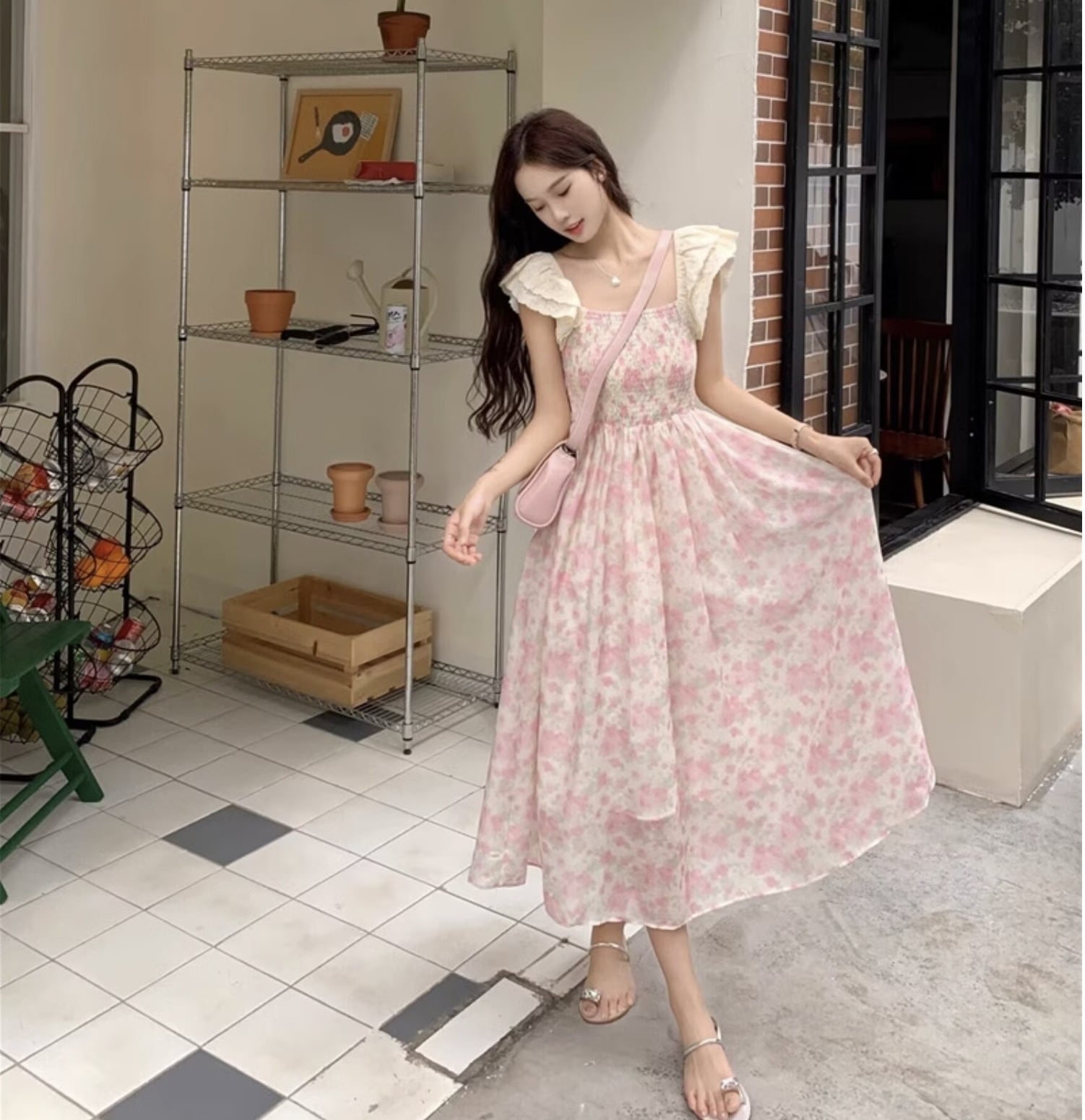 個性的 夏 服 ワンピース ワンピドレス フレアワンピース ロジスワンピ ロング 7分丈 袖あり フリル袖 二の腕カバー スクエアネック フレア セミフレア Aライン シフォン フリル ウエ