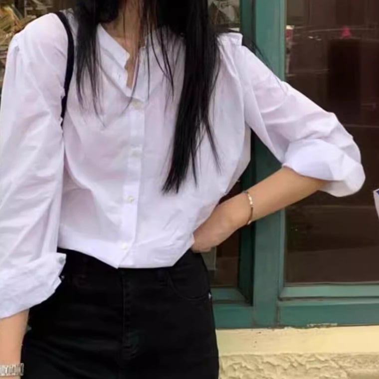 【1つ買うと10つ無料】白いシャツの長袖2025秋のシャツレトロバブル