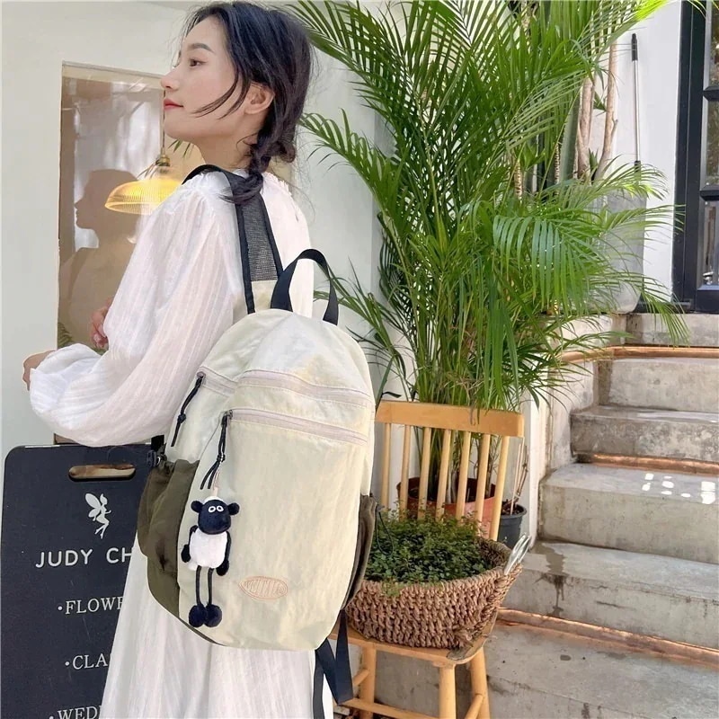 シンプル 軽量 ミニバッグ24新作 リュック 男女兼用 通勤 可愛い 通学 ビジネスリュック リュック 大容量 ショルダー 出張 リュックサック バックパック