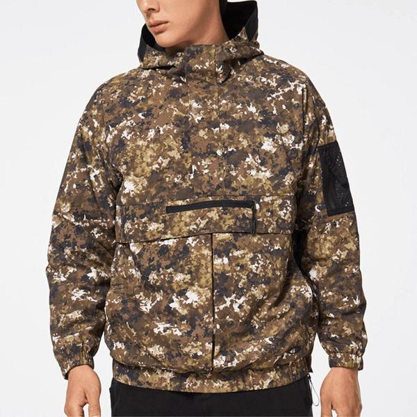 エンハンスアノラックウインドブレーカー季節の変わり目アウターカジュアルルック活用度の高いアウトドアルック楽なコーディネートスポーティルック日常ファッション