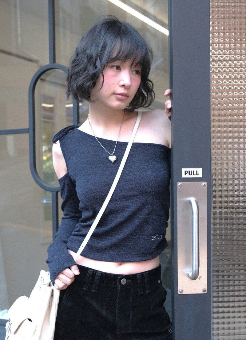 【AS"ON】 MUSE CUT-OUT TEE / NAVY 正規品