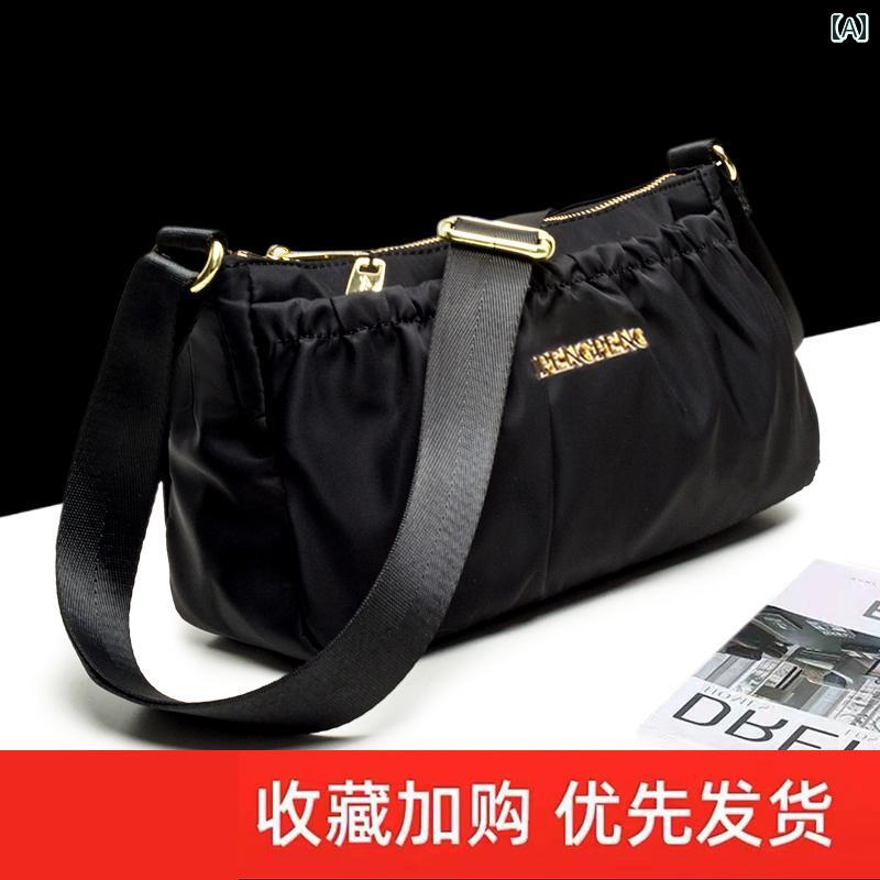 ショルダーバッグ 斜めがけ レディース 鞄 ナイロン 花 チェック ゼブラ柄 おしゃれ シンプル 横型 ブラック ネイビー パープル