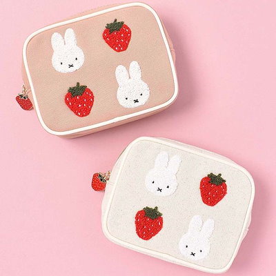 ミッフィー　いちごグッズ　まとめ売り Qoo10] 日本ミッフィーいちごキャラクターかわいい