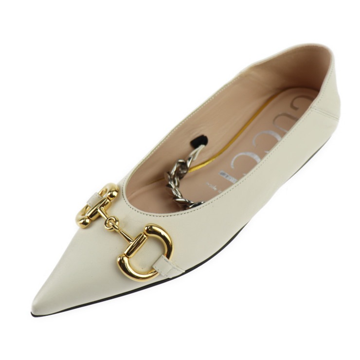 新品未使用展示品 GUCCI グッチ パンプス 621161 ホースビット 表記サイズ 35 1/2 レザー アイボリー ゴールド シルバー 参考サイズ22.5cm チェーン フラットシューズ 本物保